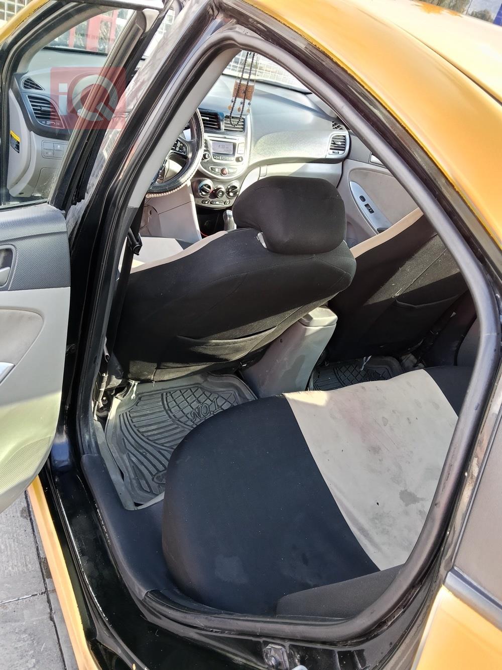 هیۆندای ئەکسنت